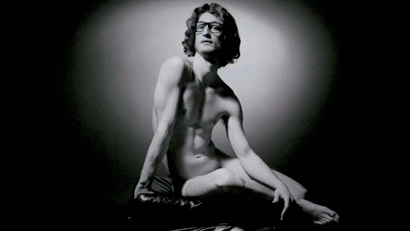 You are currently viewing Les 18 citations inspirantes de Monsieur Yves Saint Laurent