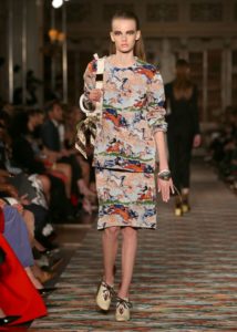 En images : revivez le défilé Dior Croisière au Blenheim Palace