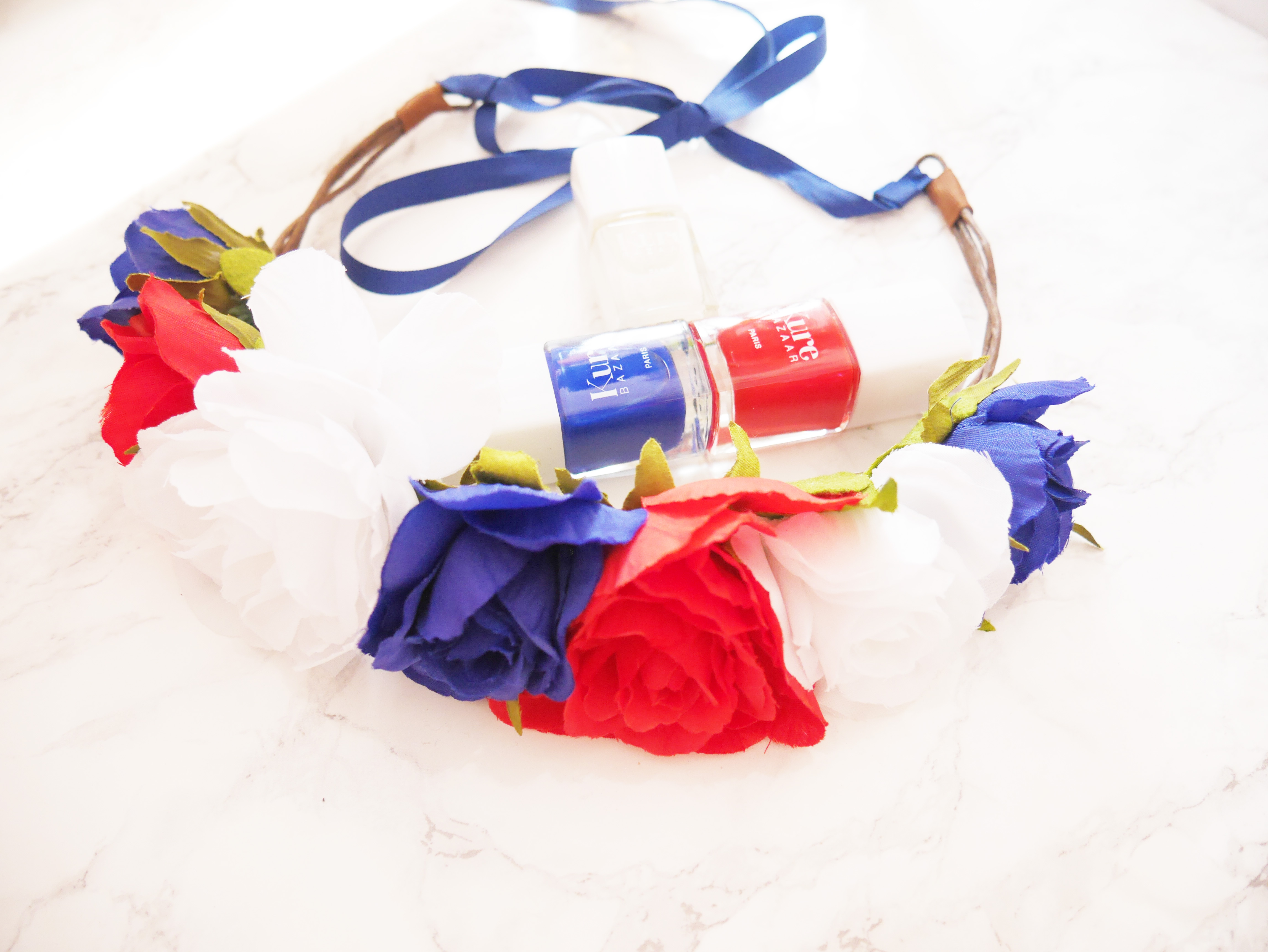 You are currently viewing Ma couronne de fleurs bleu blanc rouge !