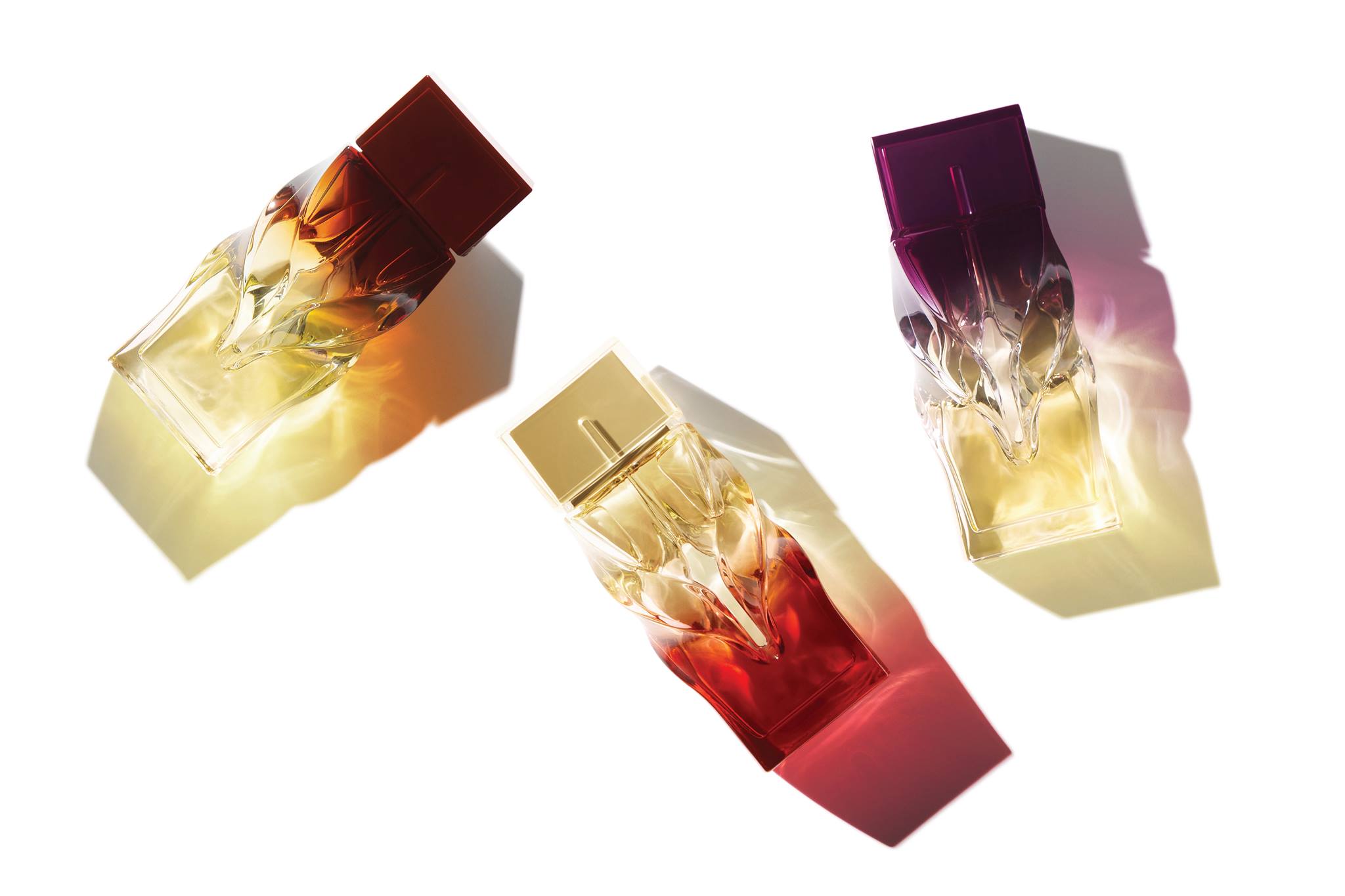 You are currently viewing LES FLACONS DE PARFUM CHRISTIAN LOUBOUTIN