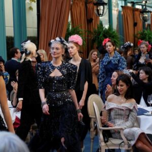 DEFILE CHANEL METIERS D'ART AU RITZ