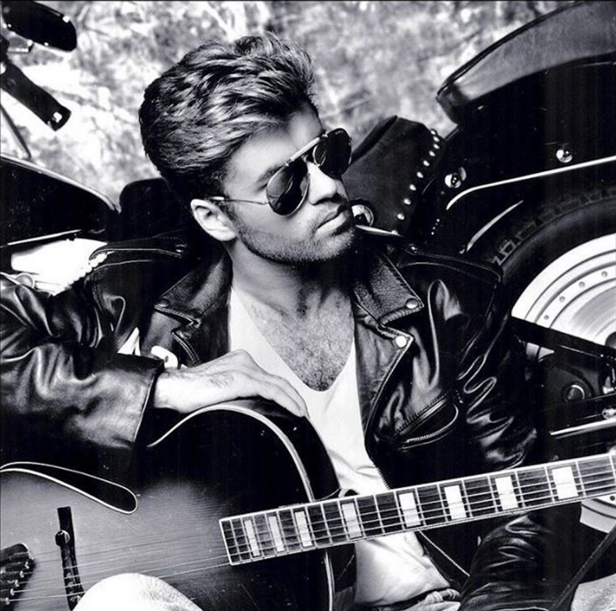 Lire la suite à propos de l’article HOMMAGE A GEORGE MICHAEL : MES 10 TITRES PREFERES DE L’ICONE POP