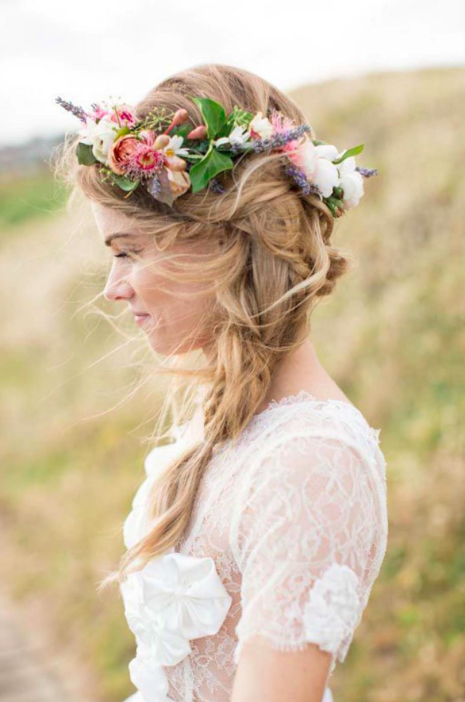 You are currently viewing COIFFURE : MES 10 IDEES DE COURONNES DE FLEURS SUR PINTEREST