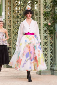 Chanel recrée le Jardin de Versailles pour son défilé haute couture printemps-été 2018