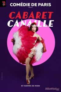 Plongez dans l'univers envoûtant du Cabaret Canaille au Théâtre Michel, où le temps semble s'être arrêté aux fastes des années 1920-1940. Dans ce retour au burlesque d'antan, la troupe nous transporte avec élégance dans l'époque dorée du cabaret américain, où chaque soirée est une célébration effervescente de la passion, du mystère et de l'audace. Derrière les rideaux chatoyants et les lumières tamisées se cache un monde où les sens s'éveillent et où les interdits sont repoussés. Dans un tourbillon de plumes, de strass et de frissons, les artistes du Cabaret Canaille incarnent l'esprit rebelle et libre qui animait les nuits sulfureuses des cabarets de l'époque.