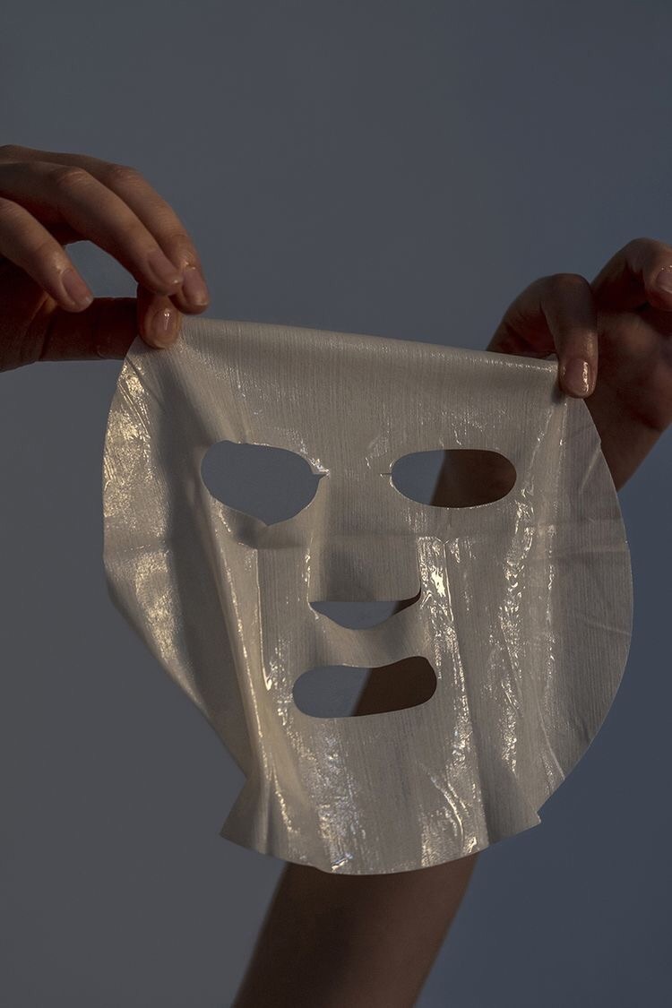 Lire la suite à propos de l’article Comment choisir le masque facial idéal pour votre type de peau ?