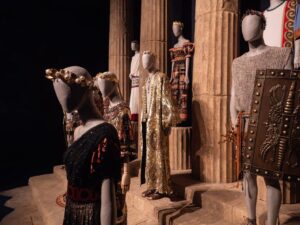 Discover the heritage, passion, and exceptional craftsmanship of Dolce&Gabbana in this unique immersive exhibition