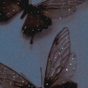 Et si Juin était une invitation à ralentir ? Cette pleine saison te murmure peut-être déjà des choses… Dans le dernier article du blog, je te parle des énergies du mois & je t’offre un rituel simple pour t’aligner.