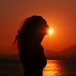 Si tu découvres le blog aujourd'hui, bienvenue ! Ce portail 333 est le troisième d'une série : il fait suite au portail 222 du 22 février et à la rétrograde de Mercure en Poissons du 26 février. Je t'invite à lire les articles précédents pour saisir toute la profondeur de ce cycle cosmique.